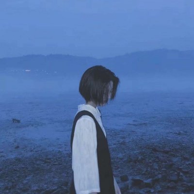 高级氛围感头像ins蓝色