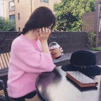 头像女背影 侧面