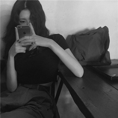 简约头像笑脸