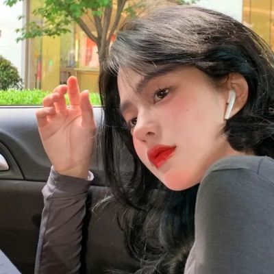 非主流头像女