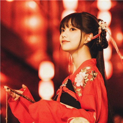 2023跨年头像女真人红色