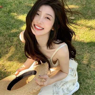 女生头像唯美森系