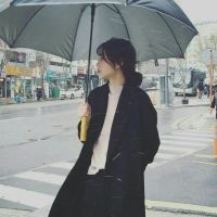 好看的女性侧面图片头像