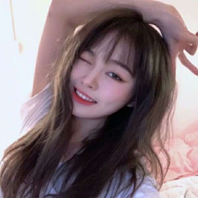 女生头像简单干净的