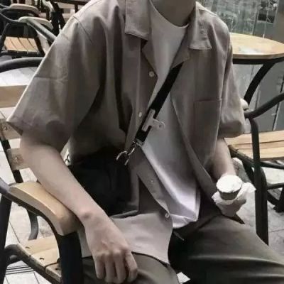 男头像治愈系干净帅气