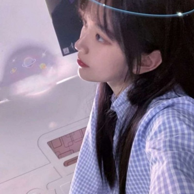 微信头像干净有深度女