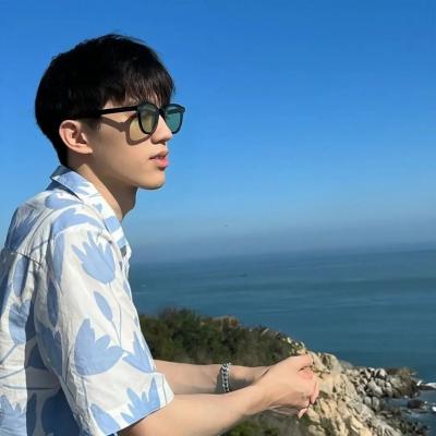 帅哥头像阳光帅气