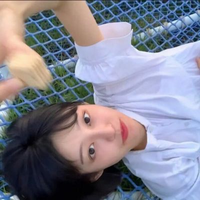 个性女头像高级干净图片