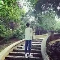 两个字网名男稳重