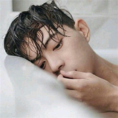 2023最新热门头像男