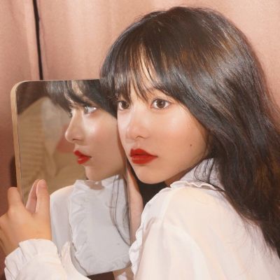 ins女生头像不露脸干净