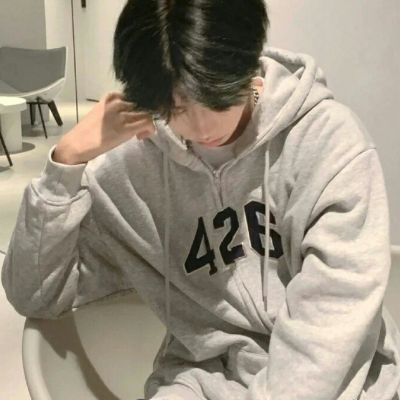 30-40岁微信男头像模糊版