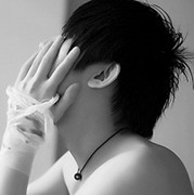 黑色帽子男生头像图片