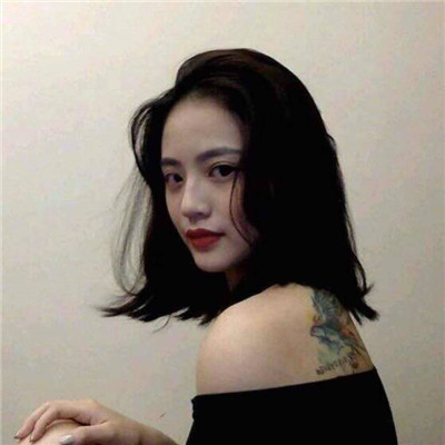 超酷的女生头像