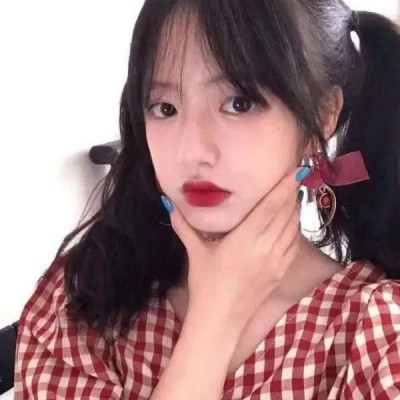 2023年手机微信头像属马女的