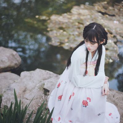 美丽图片大全头像女生