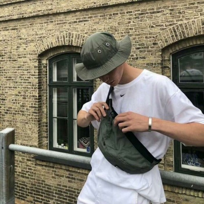 高贵淡雅的微信头像