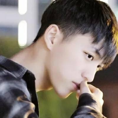 女人超拽霸气网名大全