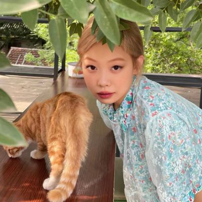 森系小众女生头像