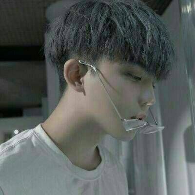 边伯贤有关网名