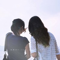 复古冷淡风女生头像
