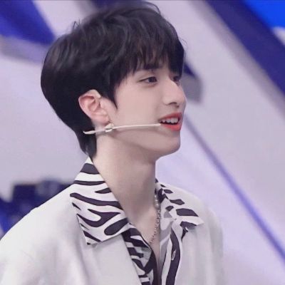好看真人头像男生帅气