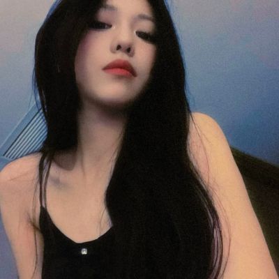 女生网图头像真人一套