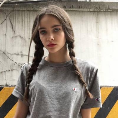 时尚潮流美女头像2023