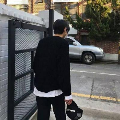 帅气头像男生霸气冷酷背影