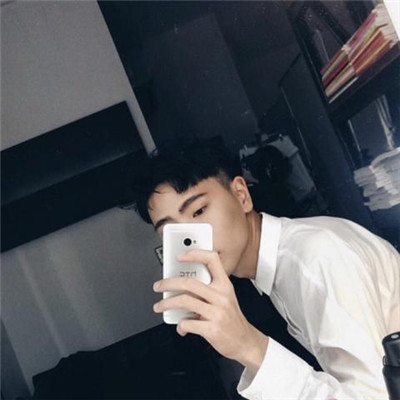 2023年最酷头像男人的