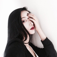 讨厌甜品的网名女生