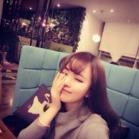 加油的头像女