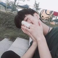 想找心烦而痛苦网名