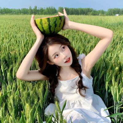 头像高级小众女生