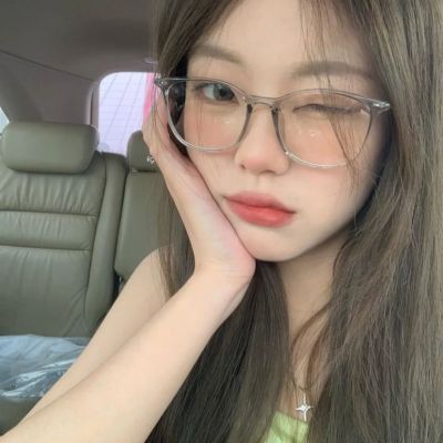干净温柔治愈头像女