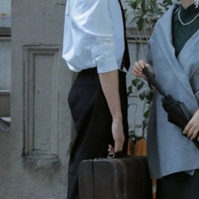 浪漫情侣头像一左一右唯美