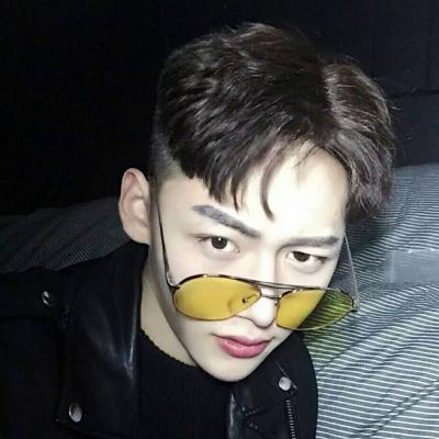 2023个性头像男生暴富