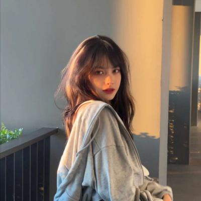 仙气飘飘的女生头像动漫