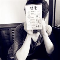 成熟头像男稳重