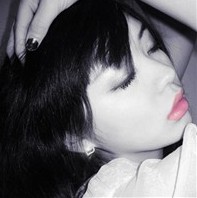 女生伤感绝望头像图片