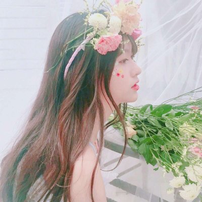 2023女头像最新版的森系